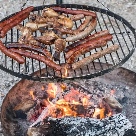 La Cour Souveraine - Omaha 3* Mosles