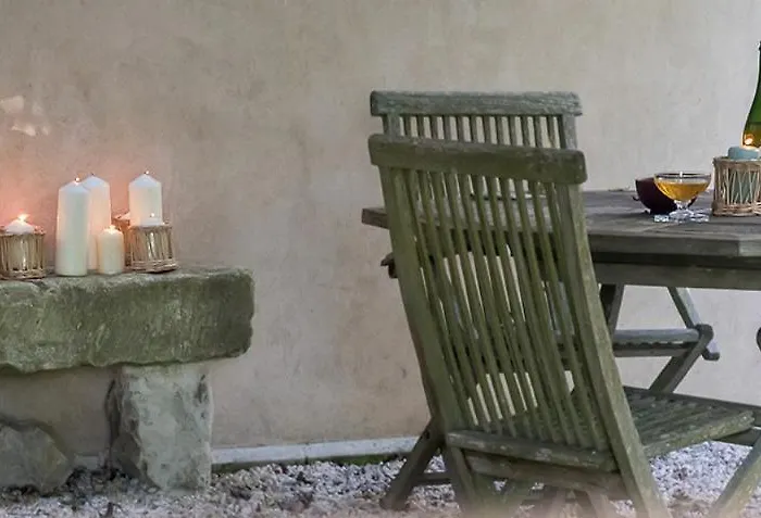 Penzion La Cour Souveraine - Omaha 3*